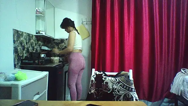 bella2322 online show from April 2026 04:10:02 PM