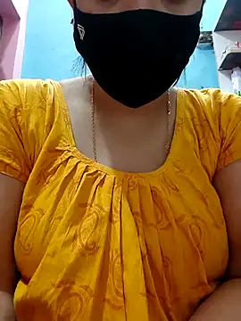 Snapshot of diyabannerjee chatting on February 2026 03:03:02 AM diyabannerjee online show from February 2026 03:03:02 AM