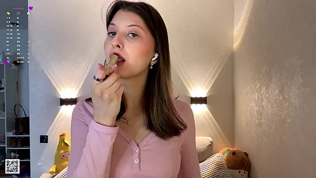 LouiseChavez online show from March 2026 08:11:02 AM