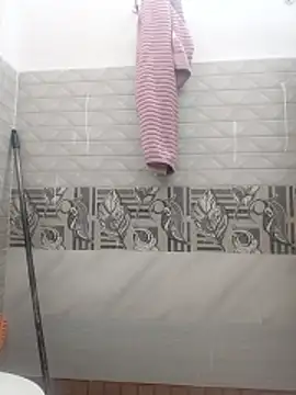 Hot-Tinaa online show from April 2026 06:53:01 AM