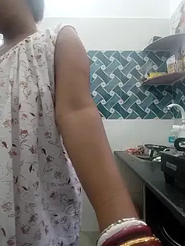 Hot-Tinaa online show from March 2026 02:19:01 AM