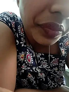 Hot-Tinaa online show from April 2026 05:58:02 AM
