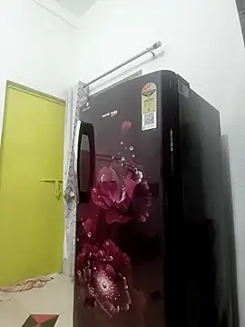 Hot-Tinaa online show from February 2026 01:39:01 AM