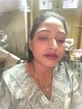 Hot-Tinaa online show from February 2026 11:43:02 AM