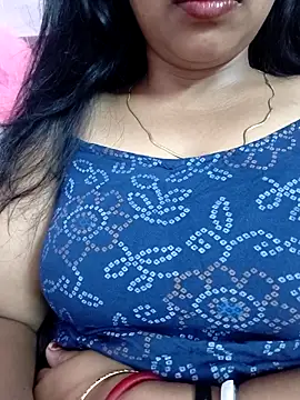 Hot-Tinaa online show from March 2026 10:22:02 PM