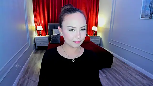 GlowMe online show from March 2026 07:30:02 PM