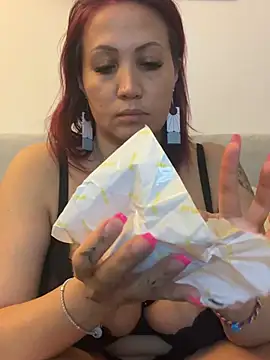 candyalice7 online show from April 2026 09:10:02 PM