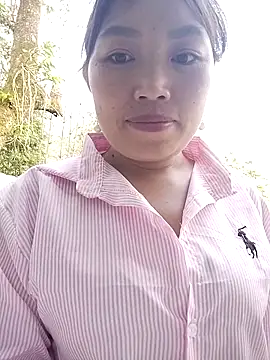 lia-coy online show from April 2026 11:28:01 PM