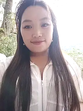 lia-coy online show from April 2026 11:03:02 AM