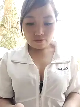 lia-coy online show from April 2026 12:03:01 AM