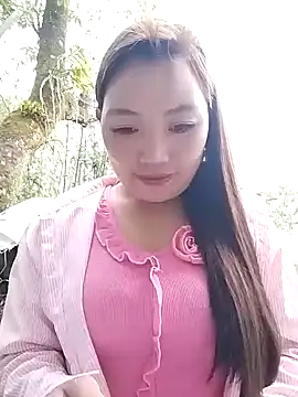 Snapshot of lia-coy chatting on April 2026 11:07:02 PM lia-coy online show from April 2026 11:07:02 PM