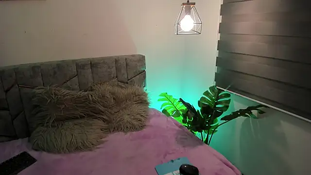 im sabrina cute online show from May 2026 01:34:01 AM