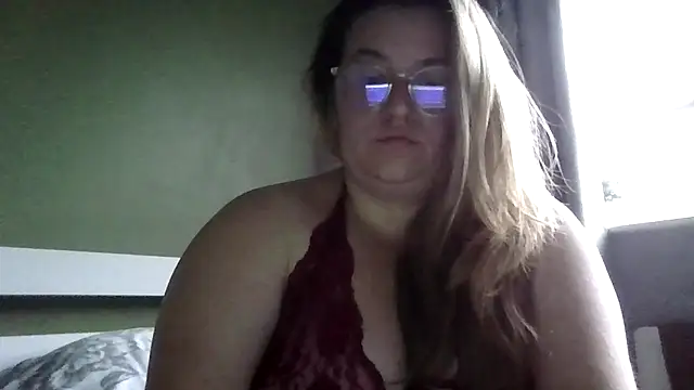 QueenCurvy Charley28 online show from June 2026 07:44:02 PM