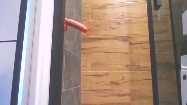 Fem Kira online show from April 2026 02:32:02 PM