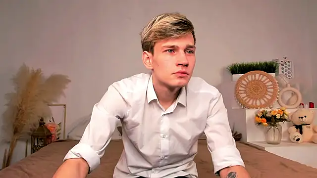 Volan Starts online show from February 2026 04:18:02 AM