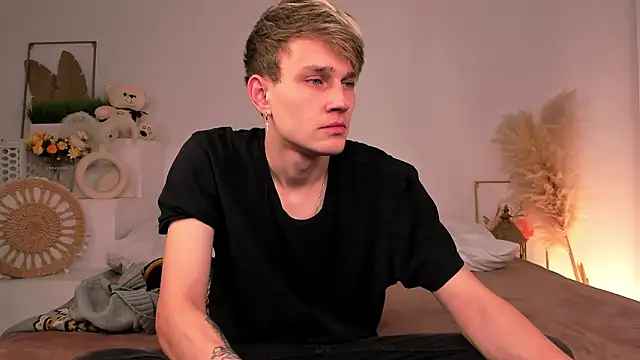 Volan Starts online show from February 2026 12:05:02 PM