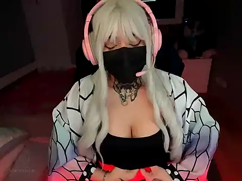 Lucyiy  online show from June 2026 03:34:02 AM