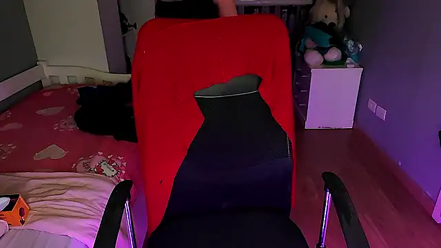 Lucyiy  online show from July 2026 03:08:01 AM