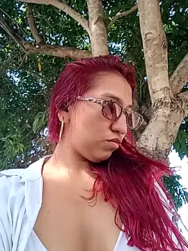 roxxy white online show from February 2026 08:15:02 PM