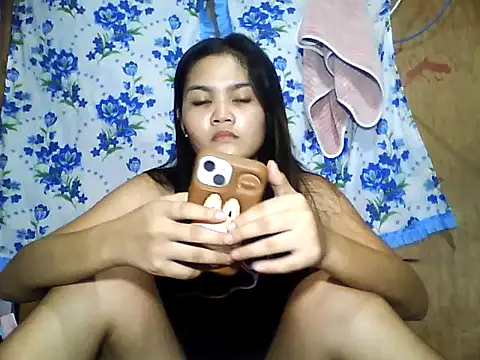 PinaySkinnyJust18 online show from June 2026 10:15:01 AM