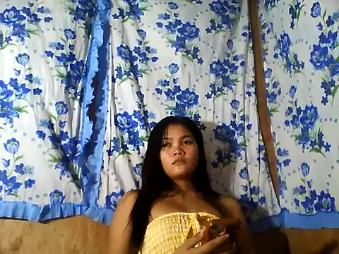 Snapshot of PinaySkinnyJust18 chatting on July 2026 10:14:02 PM PinaySkinnyJust18 online show from July 2026 10:14:02 PM