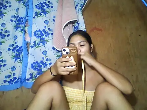 Snapshot of PinaySkinnyJust18 chatting on July 2026 09:30:01 AM PinaySkinnyJust18 online show from July 2026 09:30:01 AM