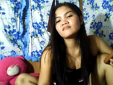 Snapshot of PinaySkinnyJust18 chatting on June 2026 11:31:02 AM PinaySkinnyJust18 online show from June 2026 11:31:02 AM