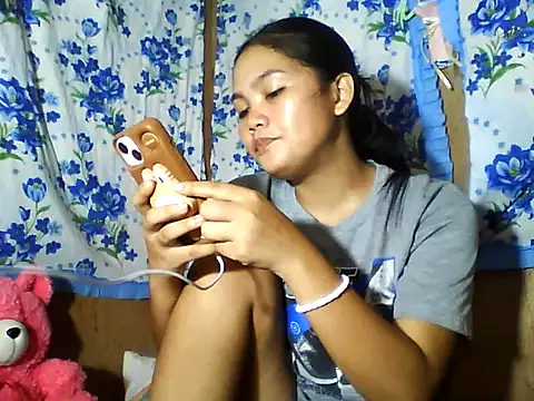 Snapshot of PinaySkinnyJust18 chatting on June 2026 09:59:02 AM PinaySkinnyJust18 online show from June 2026 09:59:02 AM