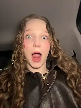 outside rosy online show from March 2026 04:33:01 PM