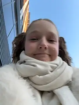 outside rosy online show from March 2026 03:46:01 PM