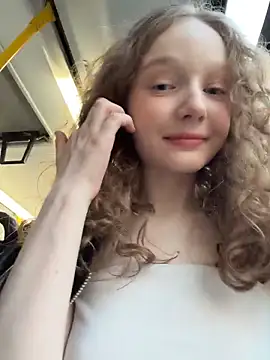 outside rosy online show from March 2026 04:08:01 PM