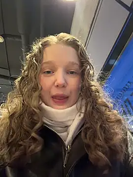 outside rosy online show from March 2026 04:51:01 PM