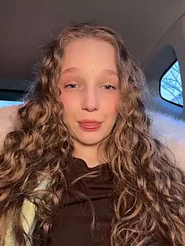 outside rosy online show from March 2026 03:40:01 PM