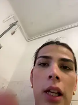 Lily WellGifted online show from April 2026 10:44:02 AM