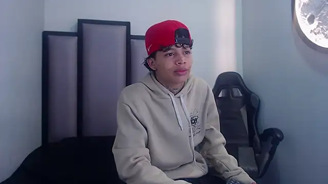 Dogan Renzo0 online show from February 2026 11:43:02 AM