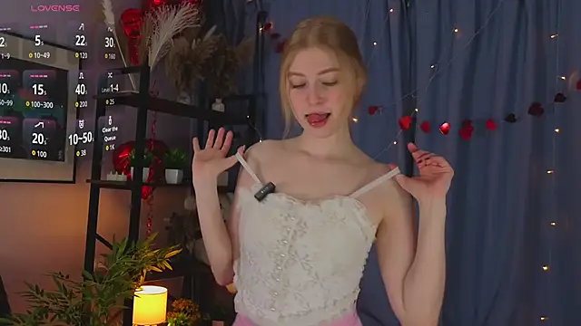 LanaRoxxy online show from March 2026 11:24:01 AM