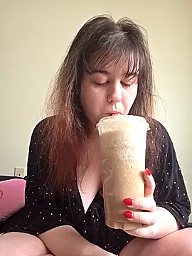 Ashlovescannabis online show from April 2026 03:36:01 PM