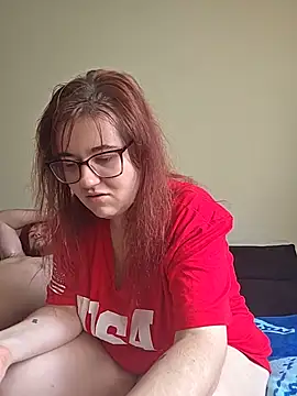 Snapshot of Ashlovescannabis chatting on June 2026 06:28:01 PM Ashlovescannabis online show from June 2026 06:28:01 PM