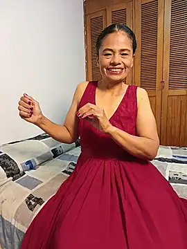 auroracandelax online show from March 2026 01:36:02 PM