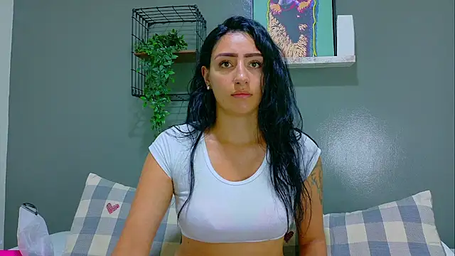 AmmyRouse   online show from April 2026 09:26:02 AM