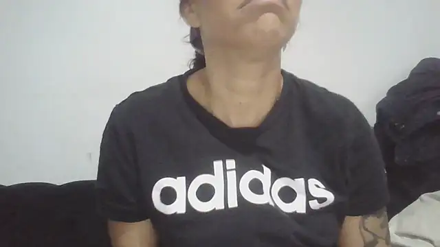 Snapshot of Dolcezzastella chatting on February 2026 07:38:01 AM Dolcezzastella online show from February 2026 07:38:01 AM