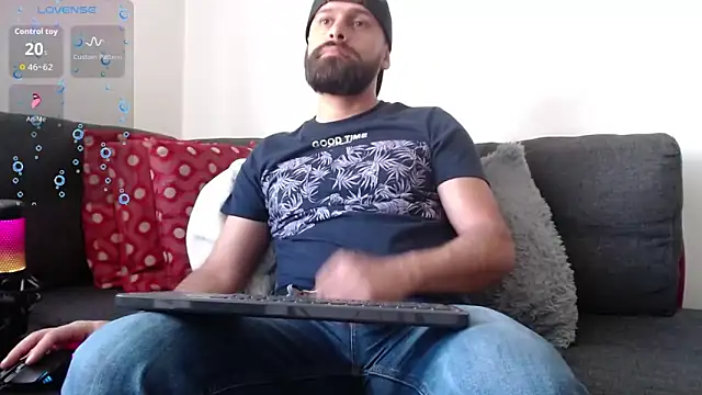 SpermsBank online show from September 2025 09:22:02 PM