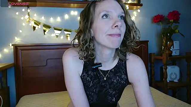 Snapshot of Daisy_Lovely chatting on February 2026 06:24:02 AM Daisy Lovely online show from February 2026 06:24:02 AM