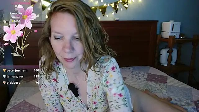 Snapshot of Daisy_Lovely chatting on July 2026 04:19:01 AM Daisy Lovely online show from July 2026 04:19:01 AM