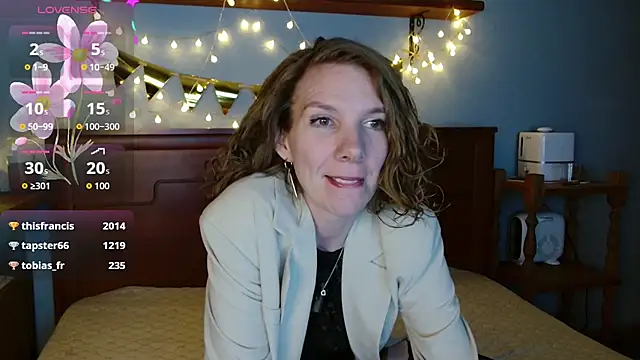 Daisy Lovely online show from April 2026 04:25:01 AM