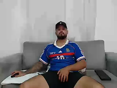 Handsomen69 online show from February 2026 01:39:01 AM