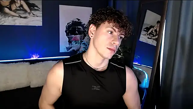 Snapshot of TylerGibson chatting on July 2026 03:51:01 AM TylerGibson online show from July 2026 03:51:01 AM