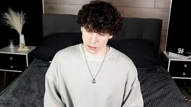 TylerGibson online show from February 2026 04:12:02 AM