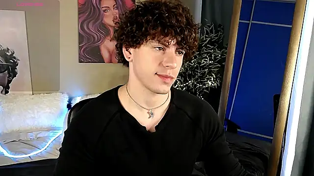 TylerGibson online show from May 2026 04:12:02 AM