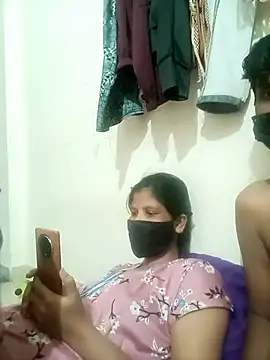 Prajakta123 online show from April 2026 05:27:02 PM